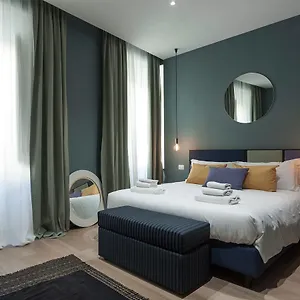 tornabuoni-place.it-tuscanyhotel.com/