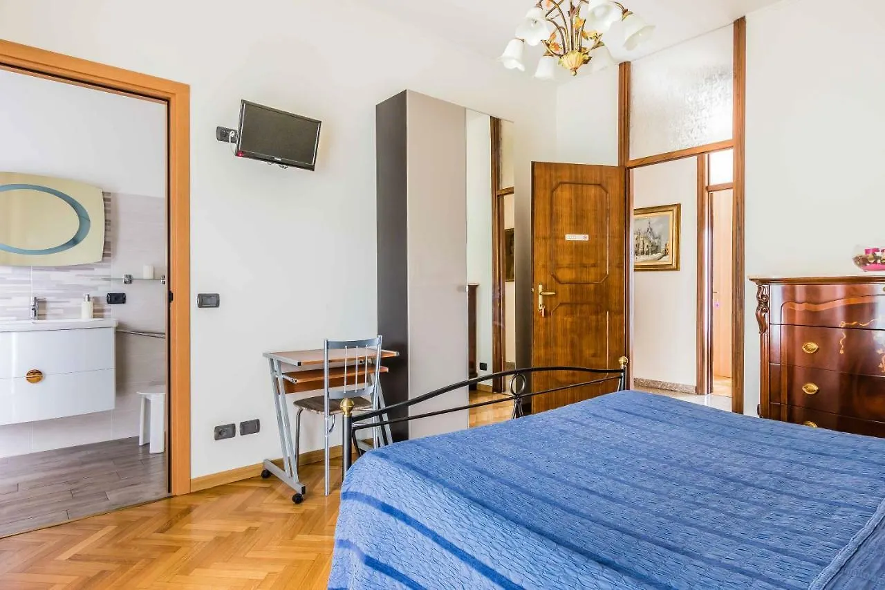 Bed & Breakfast B&B Southitaly Busto Arsizio Italy